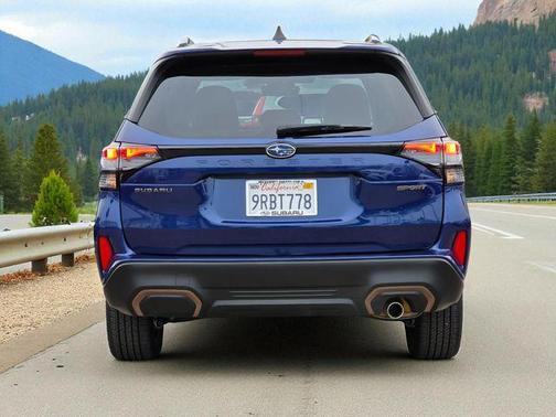 2025 Subaru Forester Sport