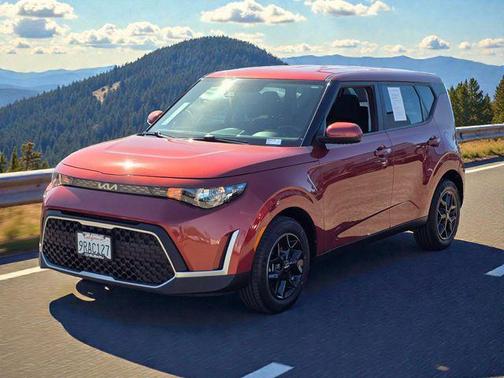 2023 Kia Soul LX