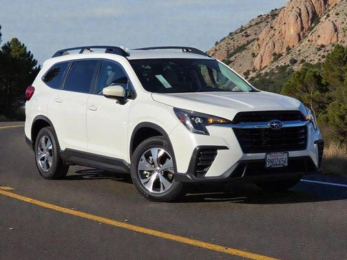 2024 Subaru Ascent Premium 7-Passenger