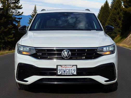 2022 Volkswagen Tiguan 2.0T SE R-Line Black