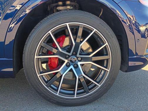 2019 Audi Q8 3.0T Premium Plus