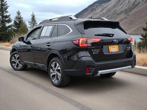 2021 Subaru Outback Touring