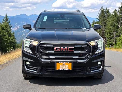 2022 GMC Terrain AWD AT4