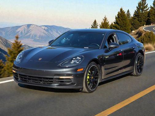 2019 Porsche Panamera 4