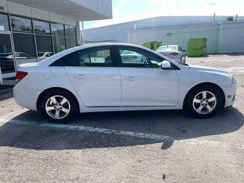 2013 Chevrolet Cruze 1LT