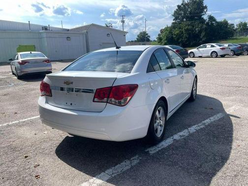 2013 Chevrolet Cruze 1LT