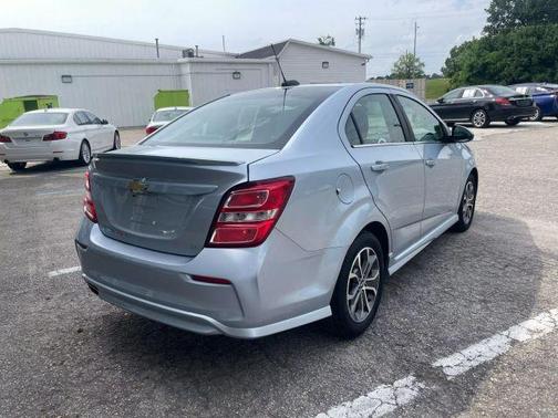 2017 Chevrolet Sonic LT