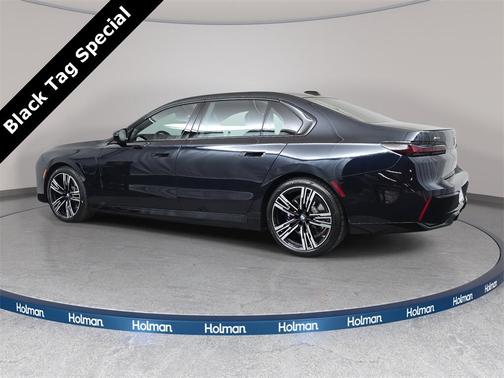 2025 BMW 750e xDrive