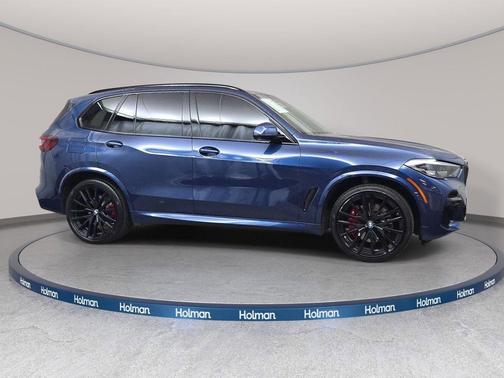 Phytonic Blue Metallic 2022 BMW X5 xDrive40i