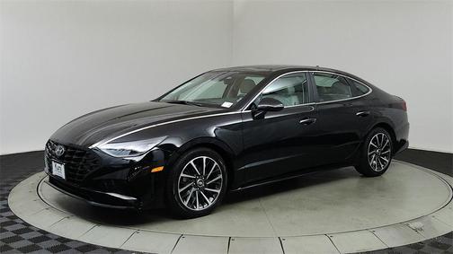 2023 Hyundai SONATA Limited