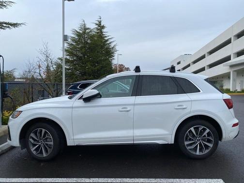 2021 Audi Q5 40 Premium Plus