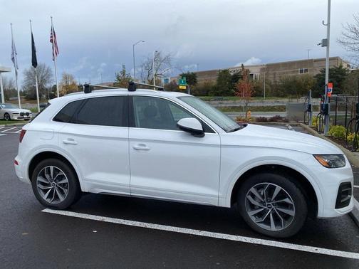 2021 Audi Q5 40 Premium Plus