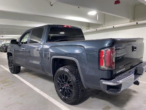 Dark Slate Metallic 2018 GMC Sierra 1500 SLT