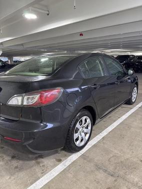 2013 Mazda Mazda3 i SV