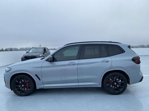 2022 BMW X3 M40i
