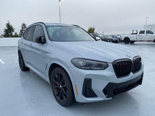 2022 BMW X3 M40i