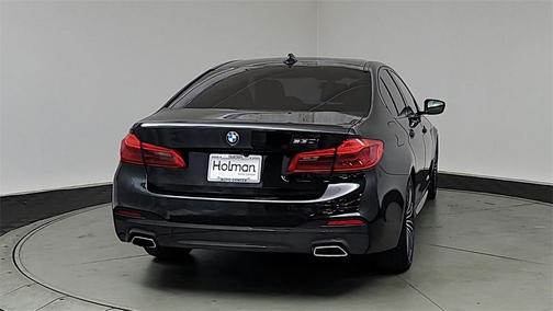 2019 BMW 530 i