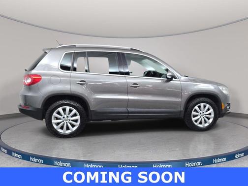 2011 Volkswagen Tiguan SE