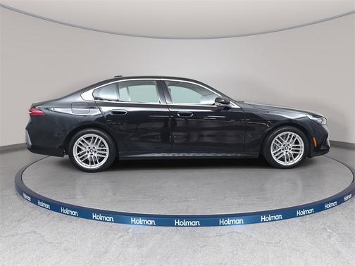 2025 BMW 540 i xDrive