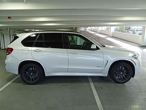 2016 BMW X5 xDrive50i