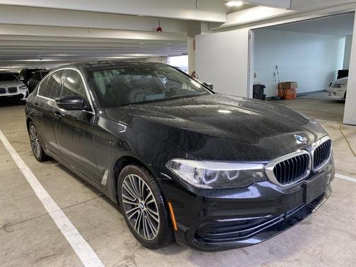 2019 BMW 530 i xDrive