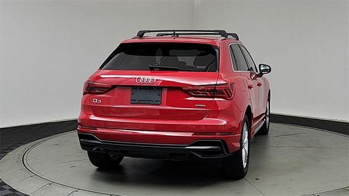 2022 Audi Q3 45 S line Premium