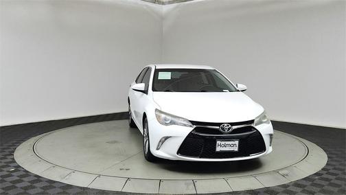 2016 Toyota Camry XSE