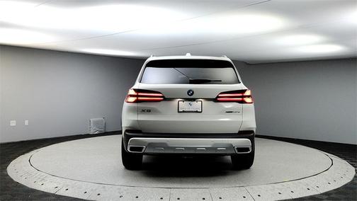 2025 BMW X5 PHEV xDrive50e