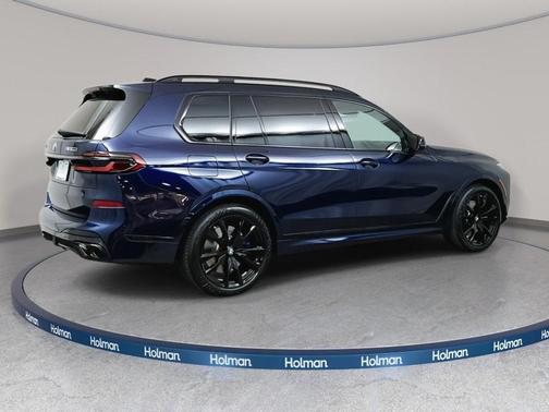 2026 BMW X7 M60i