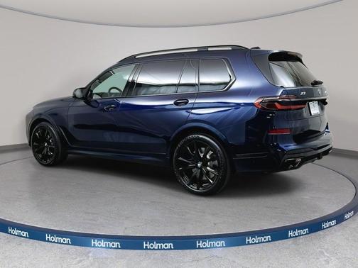 2026 BMW X7 M60i