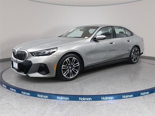 2025 BMW 530 i xDrive