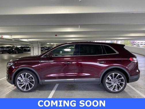 2019 Lincoln Nautilus Reserve