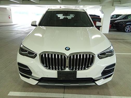 Alpine White 2022 BMW X5 xDrive40i