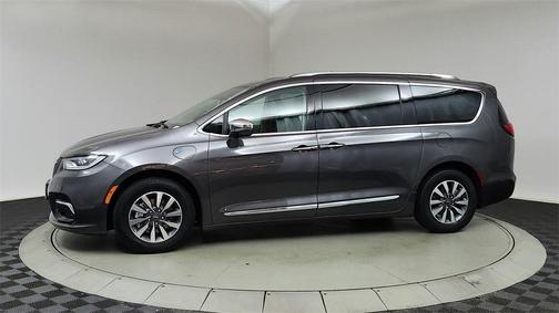 2021 Chrysler Pacifica Hybrid Limited