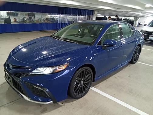 2024 Toyota Camry Hybrid XSE