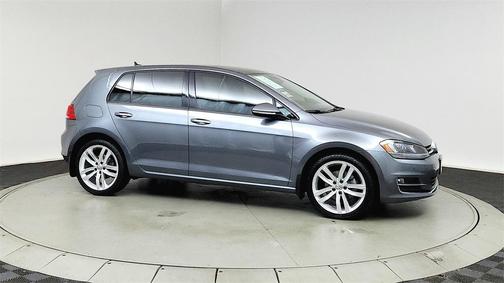 2015 Volkswagen Golf Auto TSI SE