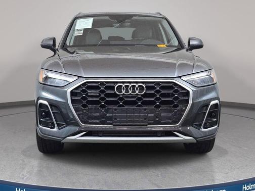Daytona Gray Pearl Effect 2025 Audi Q5 45 S line quattro Premium
