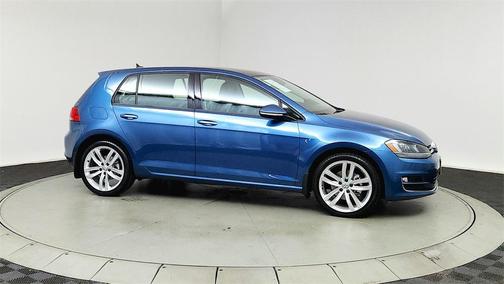 2015 Volkswagen Golf Auto TSI SE
