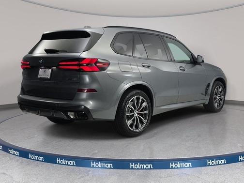 Gray Metallic 2026 BMW X5 xDrive40i