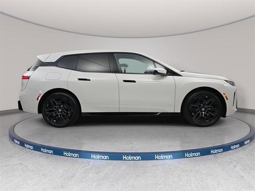 2026 BMW iX xDrive45