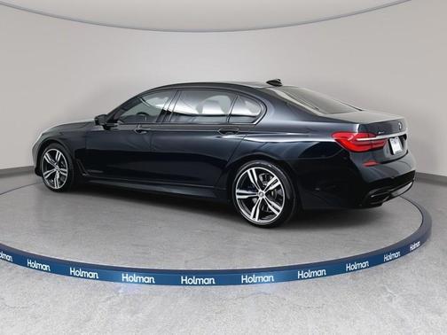 2018 BMW 750 i xDrive