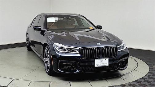 2018 BMW 750 i xDrive