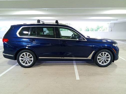 Blue Metallic 2020 BMW X7 xDrive40i