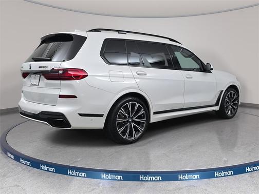2021 BMW X7 M50i