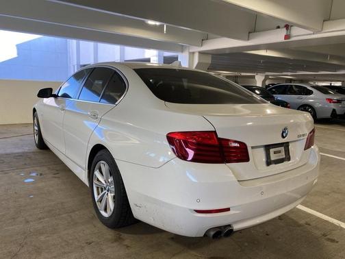 2015 BMW 528 i