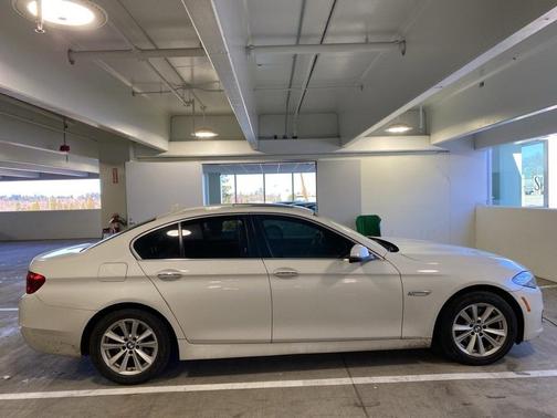 2015 BMW 528 i