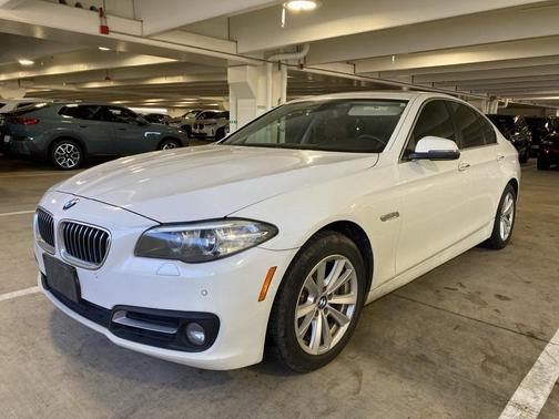 2015 BMW 528 i