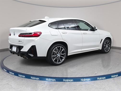 2022 BMW X4 xDrive30i