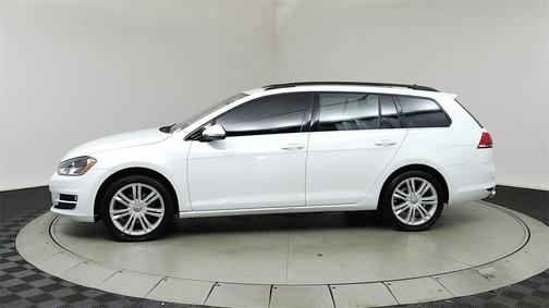 2015 Volkswagen Golf SportWagen SE