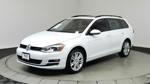 2015 Volkswagen Golf SportWagen SE